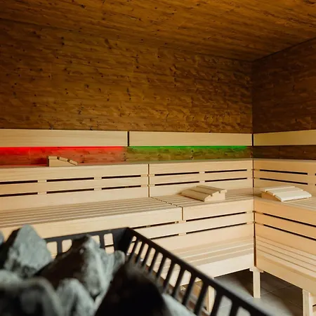Modernes Mobilehome Im Vital Camp *